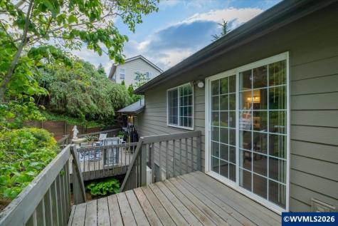 1756 Snowbird Drive NW Salem OR 97304