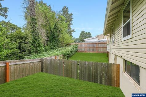 1165 Cross Street SE Salem OR 97302