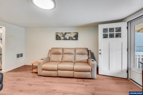 1165 Cross Street SE Salem OR 97302