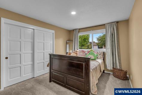 4640 39th Avenue NE Salem OR 97305