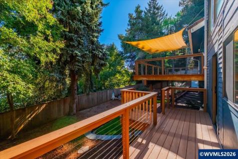 5150 Hill Villa Court S Salem OR 97306
