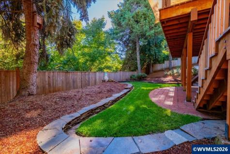 5150 Hill Villa Court S Salem OR 97306