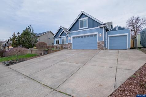 338 NW Foxglove Street Dallas OR 97338
