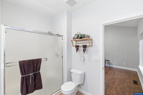 338 NW Foxglove Street Dallas OR 97338