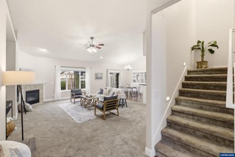 338 NW Foxglove Street Dallas OR 97338