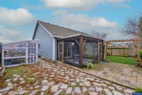 338 NW Foxglove Street Dallas OR 97338