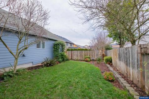 338 NW Foxglove Street Dallas OR 97338
