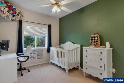 2105 Deerwind Avenue NW Salem OR 97304