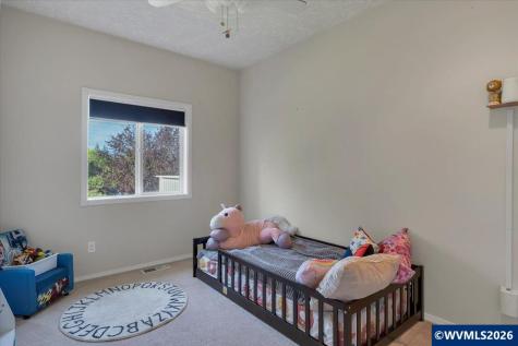 2105 Deerwind Avenue NW Salem OR 97304