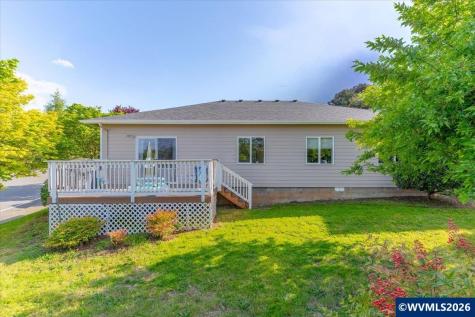 2105 Deerwind Avenue NW Salem OR 97304