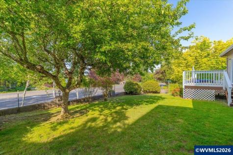 2105 Deerwind Avenue NW Salem OR 97304