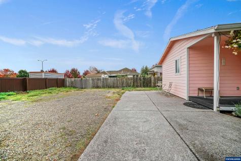 145 Ecols Street N Monmouth OR 97361