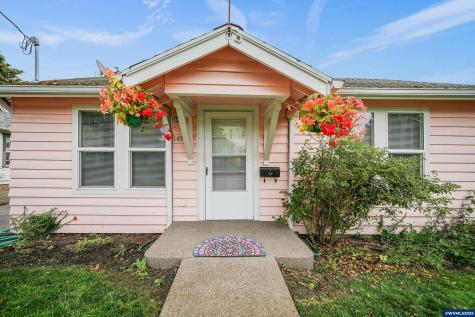 145 Ecols Street N Monmouth OR 97361