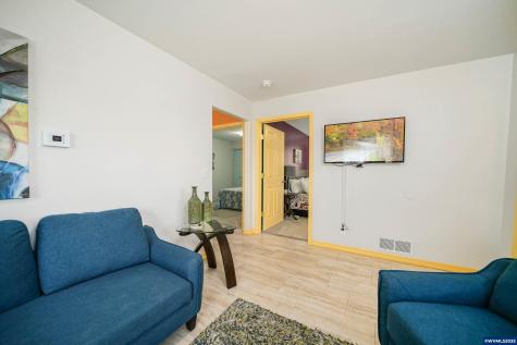 145 Ecols Street N Monmouth OR 97361
