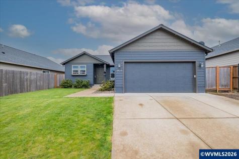 1423 SE Snowberry Avenue Dallas OR 97338