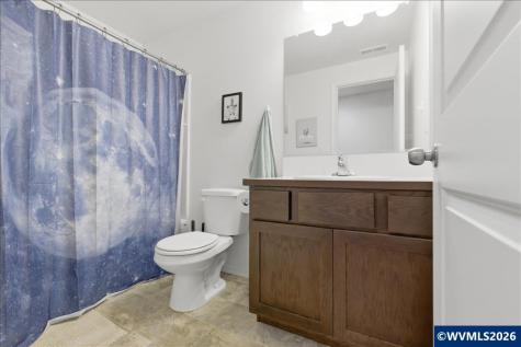 1423 SE Snowberry Avenue Dallas OR 97338