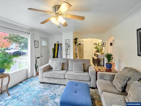2075 Laurel Avenue NE Salem OR 97301