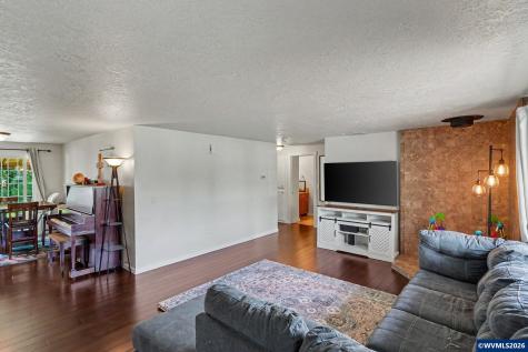4272 Sylvia Court SE Salem OR 97317