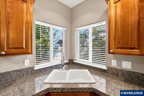928 Feather Sky Street NW Salem OR 97304
