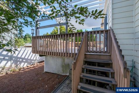928 Feather Sky Street NW Salem OR 97304