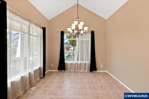 928 Feather Sky Street NW Salem OR 97304