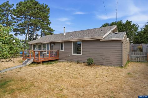 6420 Ferry Street Pacific City OR 97135
