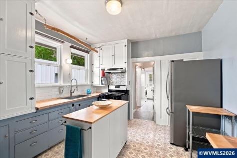 2325 NW Lincoln Avenue Corvallis OR 97330