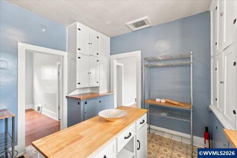 2325 NW Lincoln Avenue Corvallis OR 97330