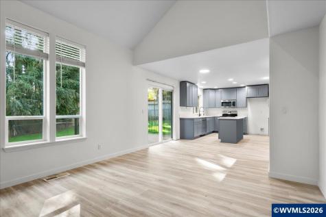 1196 Coventry Court NW Salem OR 97304