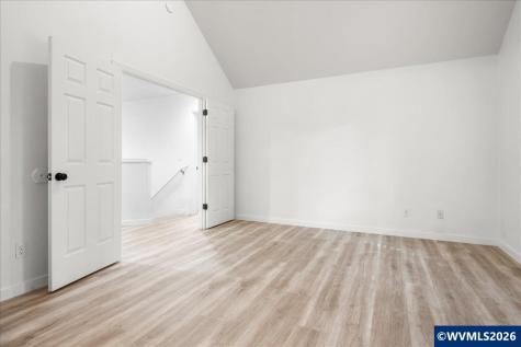 1196 Coventry Court NW Salem OR 97304