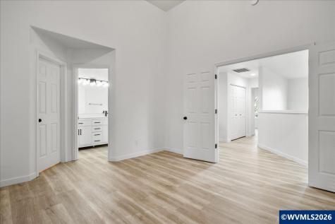 1196 Coventry Court NW Salem OR 97304