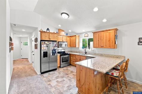 2390 Kokanee Way Lebanon OR 97355