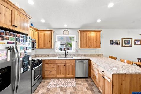 2390 Kokanee Way Lebanon OR 97355