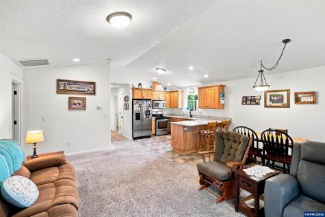 2390 Kokanee Way Lebanon OR 97355