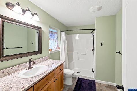 2390 Kokanee Way Lebanon OR 97355
