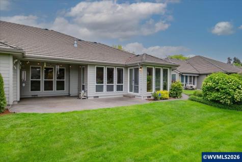 702 Castle Pines Drive N Keizer OR 97303