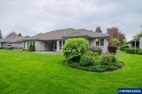 702 Castle Pines Drive N Keizer OR 97303