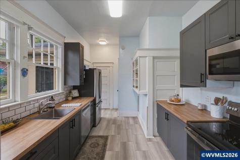204 NW 27th Street Corvallis OR 97330