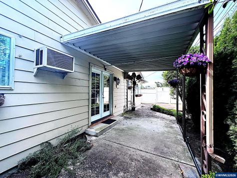 1552 Umpqua Road Woodburn OR 97071