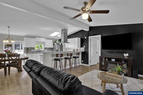 310 Chicago Street NE Albany OR 97321