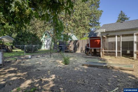 310 Chicago Street NE Albany OR 97321