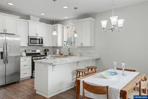 415 NW 6th Street Willamina OR 97396