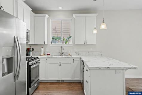 415 NW 6th Street Willamina OR 97396
