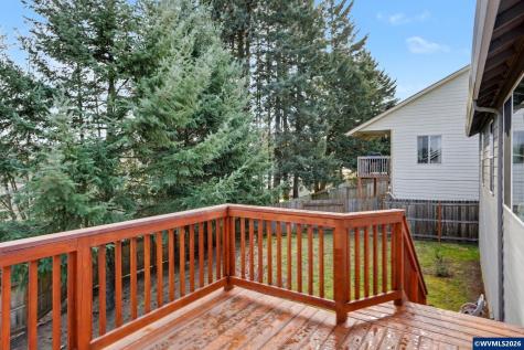415 NW 6th Street Willamina OR 97396