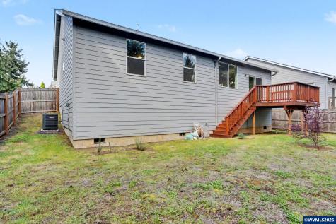 415 NW 6th Street Willamina OR 97396
