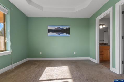 5648 Koda Street SE Salem OR 97306