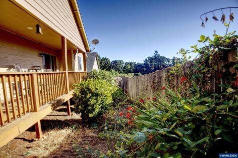 5648 Koda Street SE Salem OR 97306