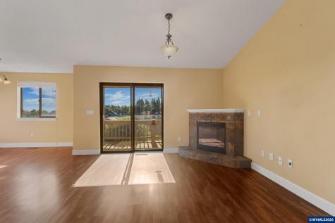 5648 Koda Street SE Salem OR 97306