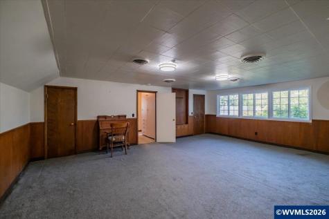 1960 East Nob Hill Street SE Salem OR 97302-5260