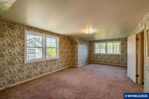 1960 East Nob Hill Street SE Salem OR 97302-5260